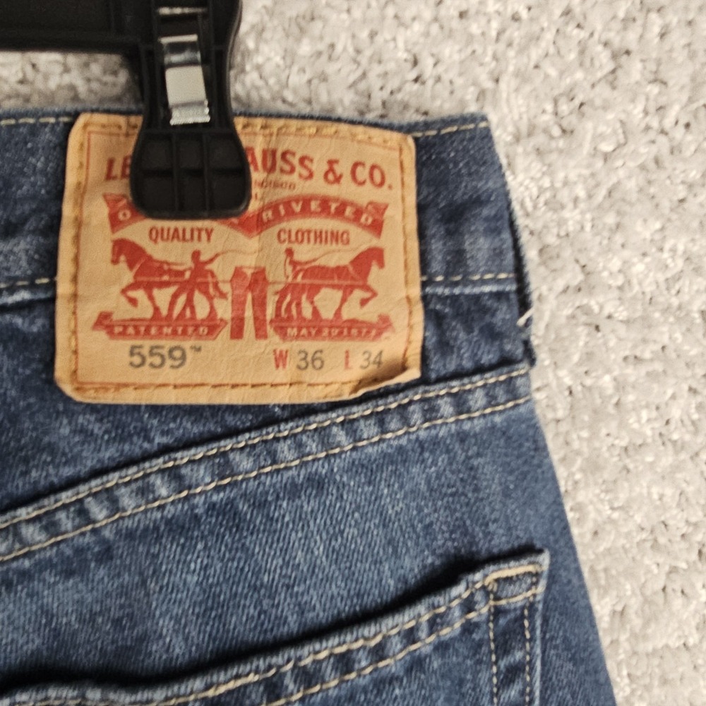 Levis 559 Jeans Men 36x34 Relaxed Straight Blue Medium Wash Denim 100% Cotton - Picture 2 of 9